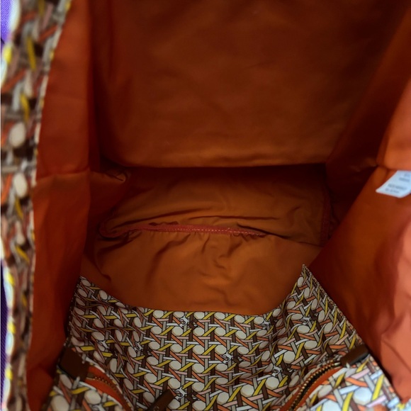 Tory Burch Small Tote - Picture 4 of 6